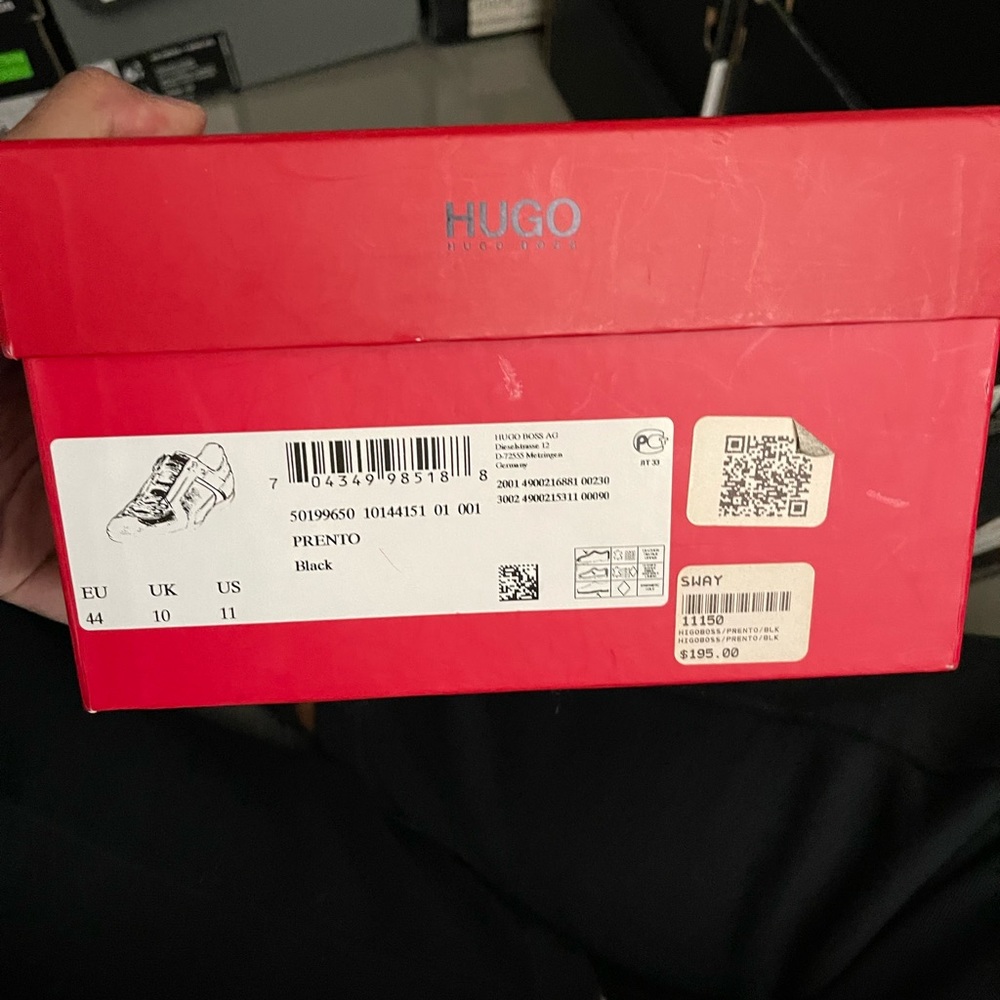 Black Hugo boss shoes size 11